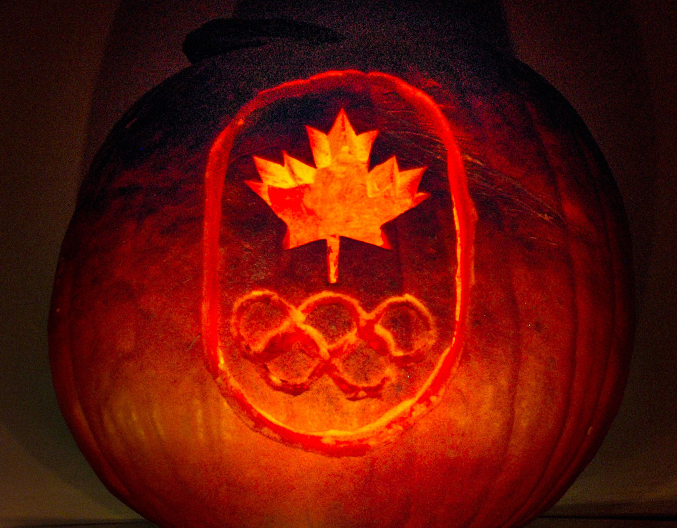 Cinq moments olympiques canadiens à donner la chair de poule Équipe