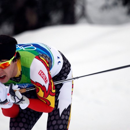 Alex Harvey en descente de ski