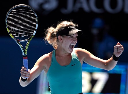 Eugenie Bouchard célèbre sa victoire contre Ana Ivanovic aux Internationaux d'Australie. (AP Photo/Rick Rycroft).