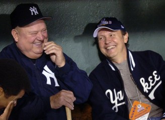 Don Zimmer et Billy Crystal. Photo : PC