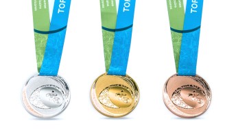 Les premières médailles recyclées - Francs Jeux