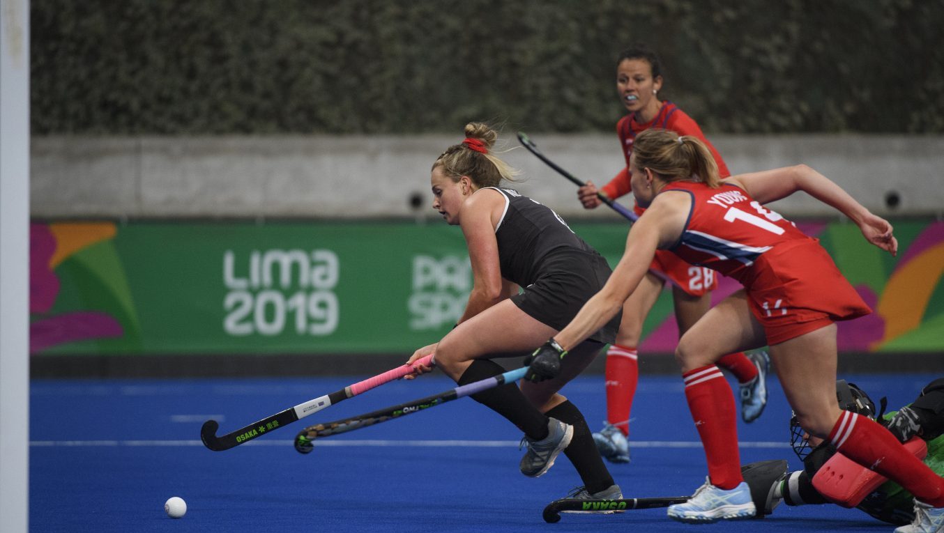 Toronto 2015 Hockey sur gazon (femmes) Archives Équipe Canada