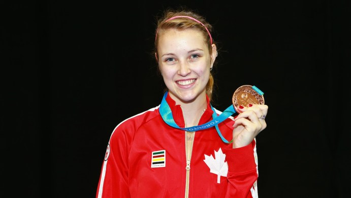 Alanna Goldie a remporté la médaille de bronze au fleuret individuel
