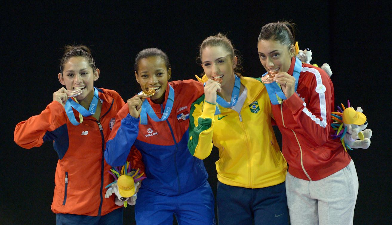 Gabriela Bruna, Ana Villanueva, Aline Souza et Jusleen Virk