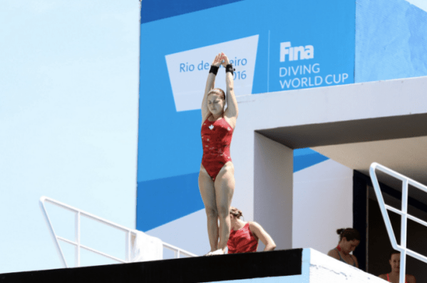 À peine deux mois après sa fracture, Roseline Filion est de retour sur ses pieds et participait à la Coupe du monde FINA à Rio. (Photo : Plongeon Canada)