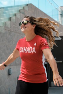 Ashley Steacy lors de la célébration de l’équipe canadienne féminine de rugby à 7 à Toronto en vue des Jeux de Rio 2016.