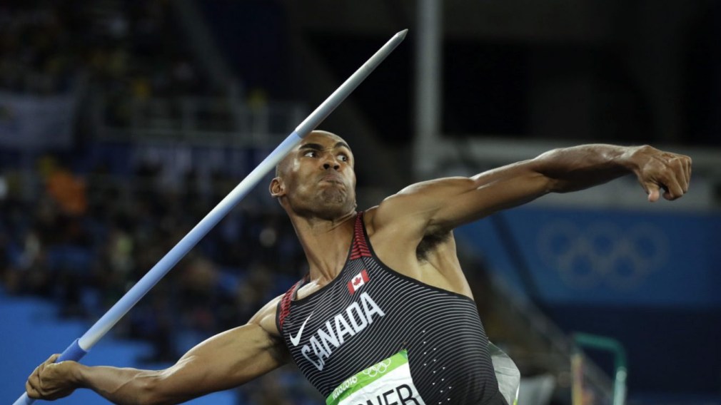 Décathlon: Damian Warner conserve son titre et établit un record canadien