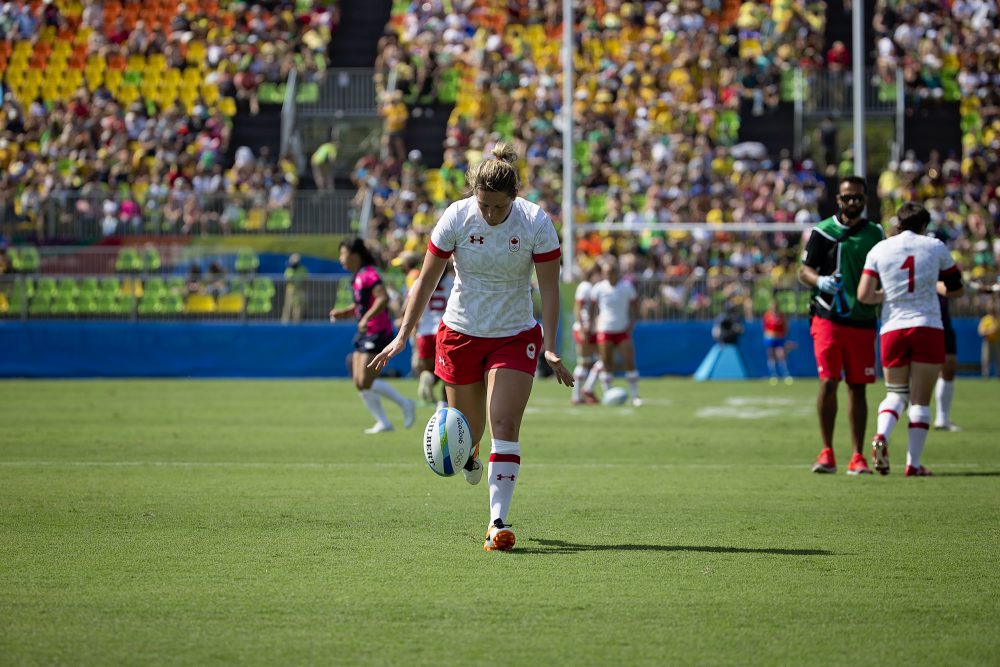L'équipe féminine de Rugby gagne contre le Japon lors de son premier match olympique le 6 août 2016 à Rio de Janeiro. (Photo: Paige Stewart pour Rugby Canada)