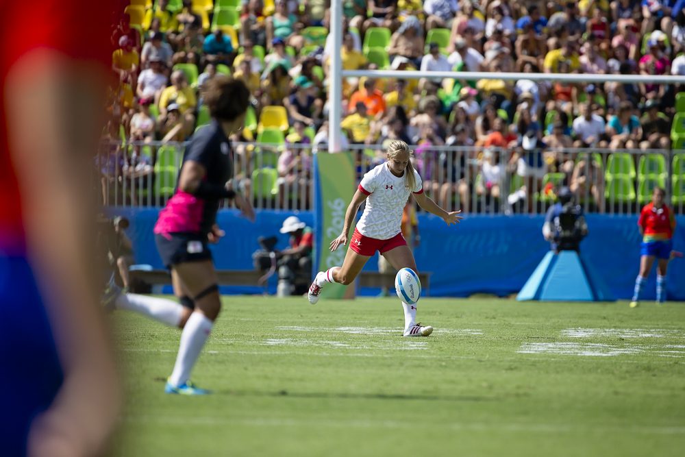 L'équipe féminine de Rugby gagne contre le Japon lors de son premier match olympique le 6 août 2016 à Rio de Janeiro. (Photo: Paige Stewart pour Rugby Canada)