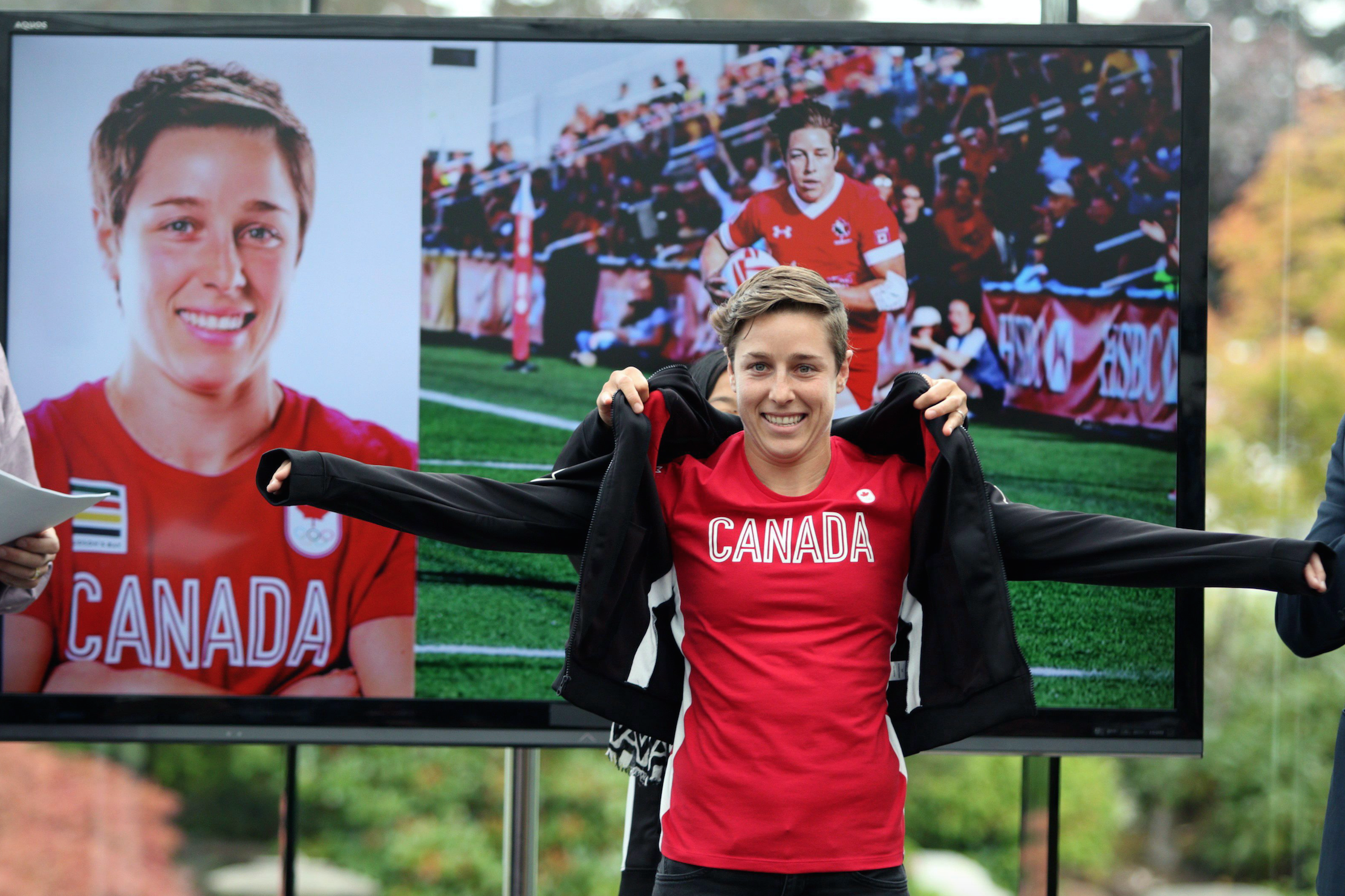 Ghislaine landry, lors de l'annonce de l'équipe de rugby à sept le 8 juillet 2016.