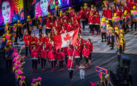 Équipe Canada défile dans la cérémonie d'ouverture des Jeux olympiques au Stade Maracana, Rio de Janeiro, Brésil,