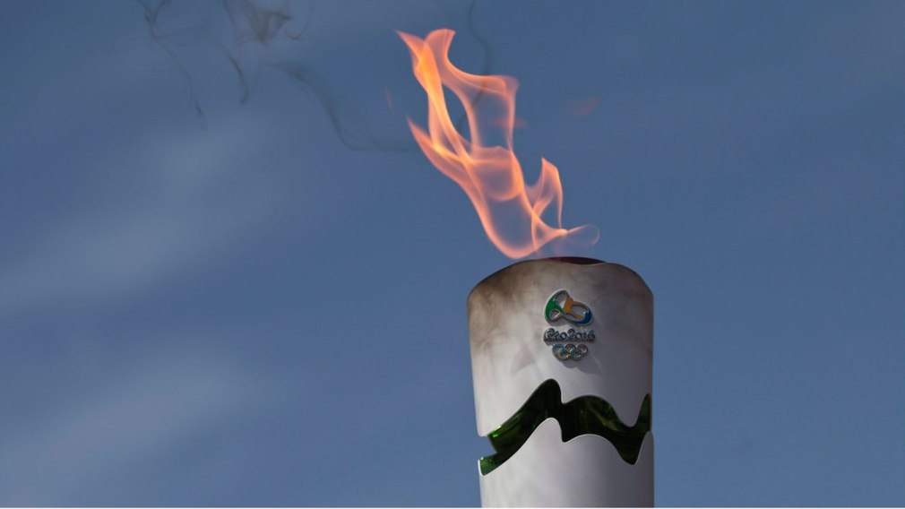 La flamme olympique des JO de Rio est arrivée au Brésil