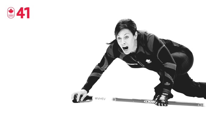 Après avoir passé 10 ans à bâtir son entreprise, le focus de Cheryl Bernard est revenu sur le curling vers la fin des années 2000. Puisqu’elle n’avait jamais gagné de tournoi majeur, elle a causé la surprise en menant son équipe, composée de Susan O’Connor, Carolyn Darbyshire, Cori Bartel et Kristie Moore, à la victoire aux Essais olympiques, puis à une médaille d’argent aux Jeux de Vancouver 2010. SOIS DÉTERMINÉ