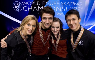 Équipe Canada - Joannie Rochette, Scott Moir, Tessa Virtue, Patrick Chan - Mondiaux de patinage artistique de Los Angeles