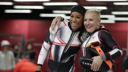 Phylicia George et Kaillie Humphries. Photo Jason Ransom/COC