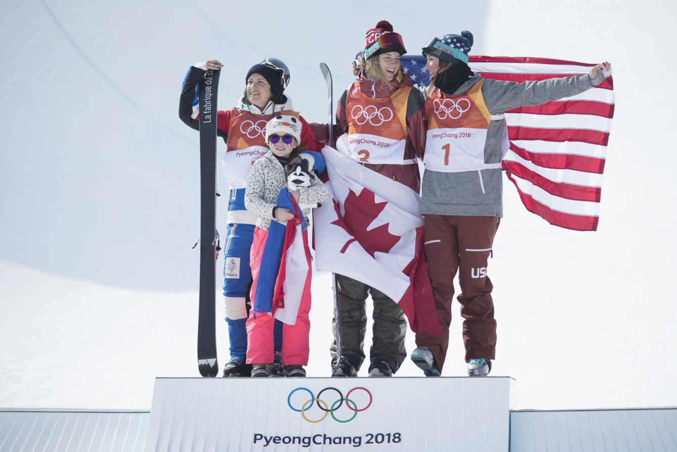 Cassie Sharpe remporte l'or en finale de l'épreuve de la demi-lune en ski acrobatique, aux Jeux olympiques d'hiver de Pyeongchang 2018. (Photo: Vincent Ethier/COC)