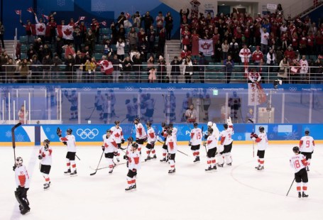 La victoire 5-1 contre la Suisse lors d'une partie de hockey sur glace préliminaire à PyeongChang 2018. Le 15 février 2018. (Photo: THE CANADIAN PRESS/HO – COC – Jason Ransom)