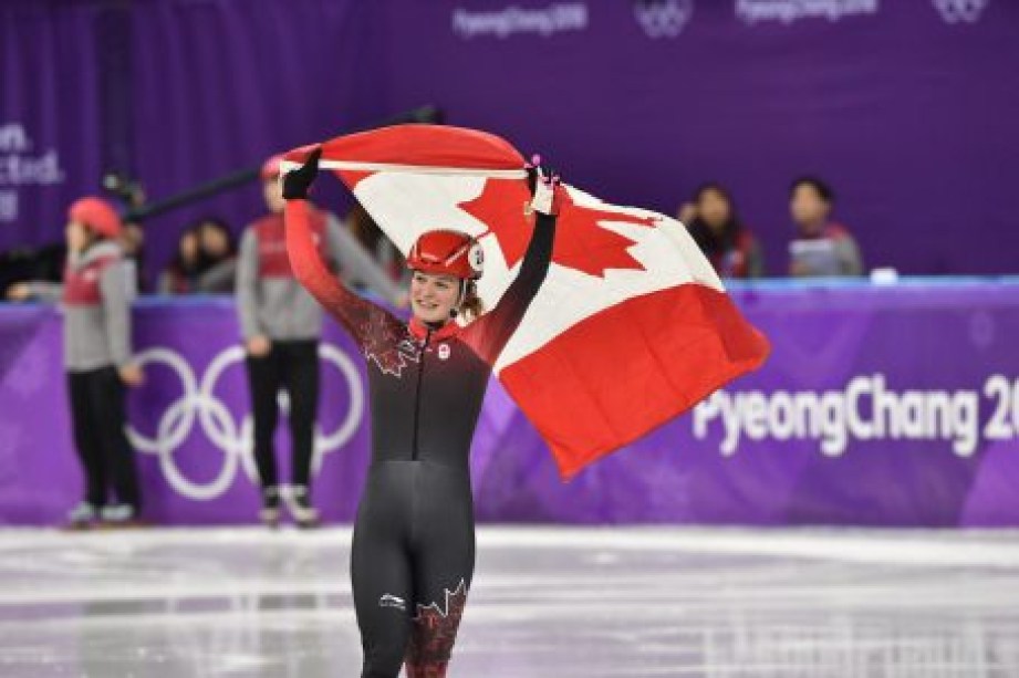 Kim Boutin célèbre après avoir décroché le bronze au 1000 m. (COC/Vincent Ethier)