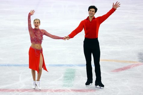 Kaitlyn Weaver et Andrew Poje patinent leur programme court de danse sur glace aux Jeux olympiques de PyeongChang, le 19 février 2018. Photo COC/Vaughn Ridley