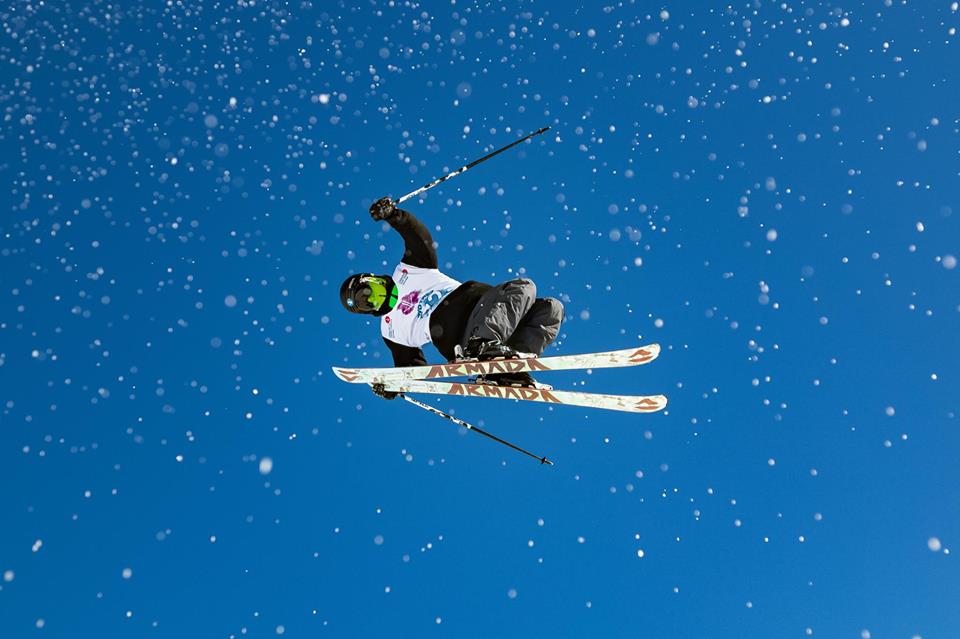 Ski freestyle: Andri Ragettli décroche une médaille d'or aux X