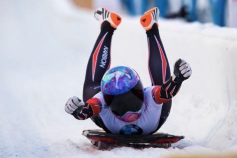 rahneva-2019-equipe-canada-skeleton Mirela Rahneva est satisfaite de sa descente à la Coupe du monde de l'IBSF, à Calgary, le 23 février 2019. (Photo : IBSF/Twitter)