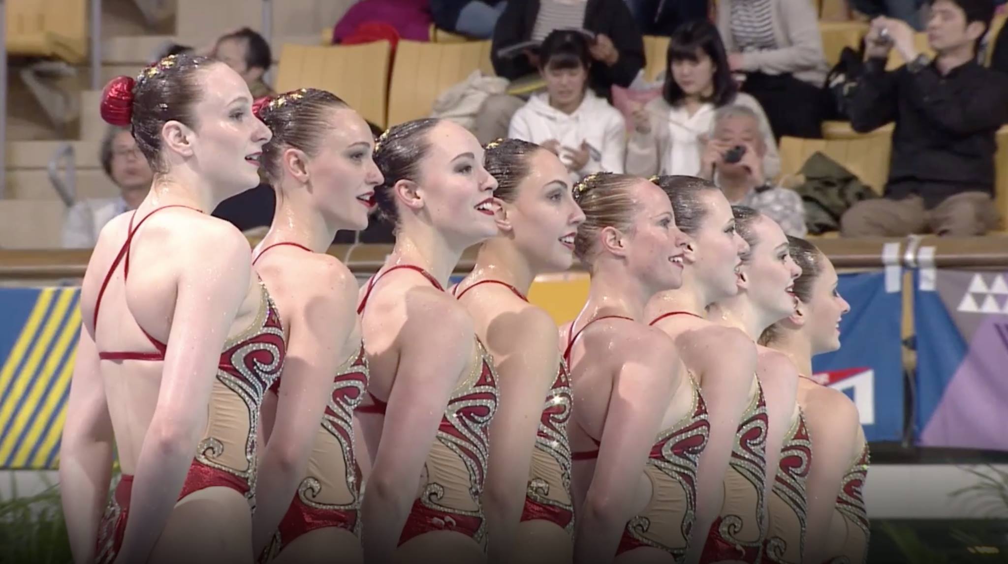 L'équipe canadienne de natation artistique lors de leur programme libre en équipe à la Série mondiale de Tokyo, au Japon, le 28 avril 2019. (Photo Natation artistique Canada/Facebook)