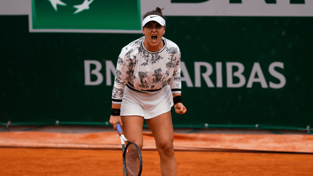 Andreescu revient de l’arrière et passe au deuxième tour à Roland-Garros