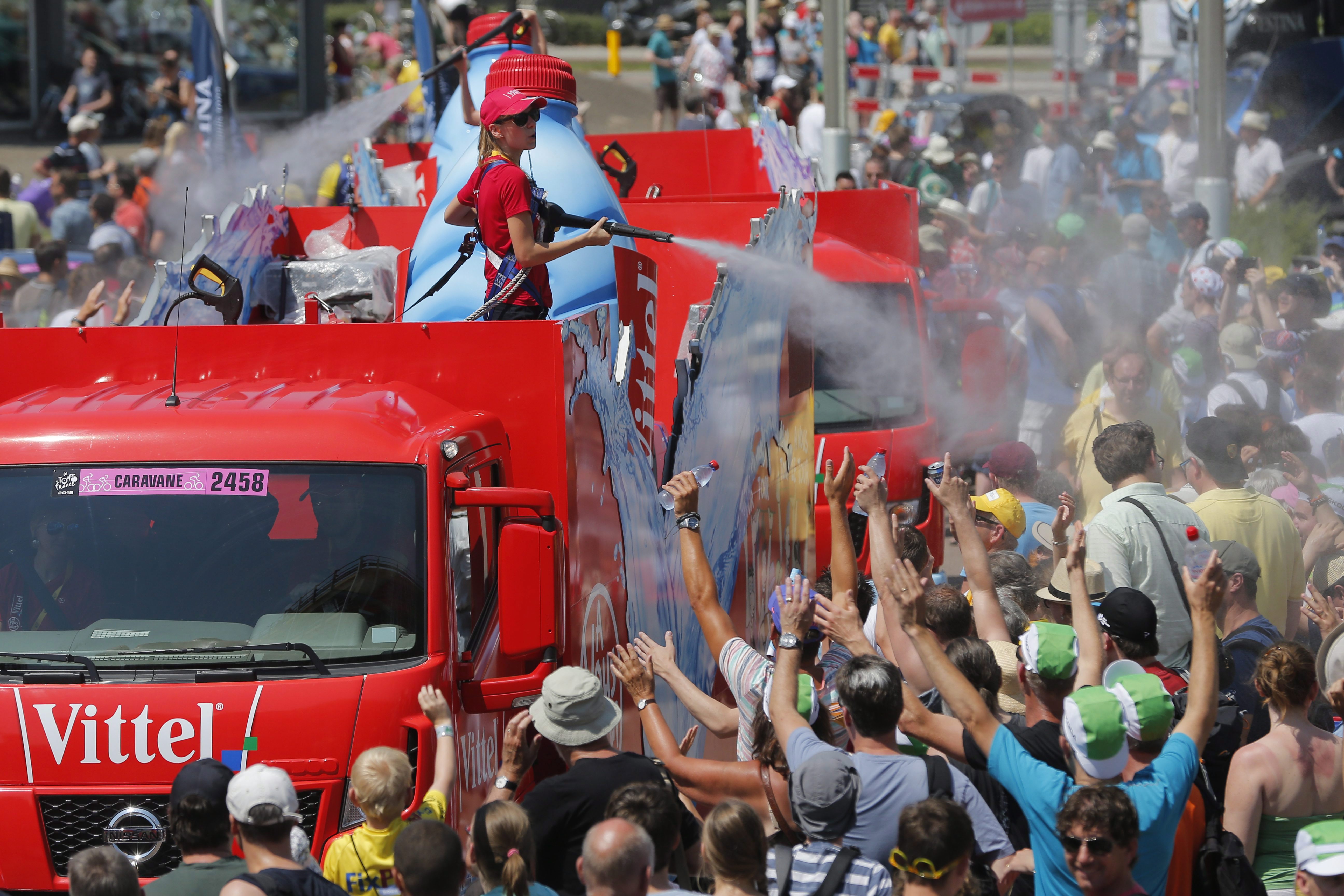 char allégorique de la caravane publicitaire du Tour de France 2018