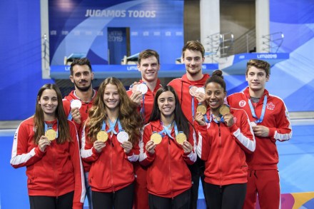 Équipe Canada plongeon Lima 2019 Équipe Canada et ses médailles au bassin de plongeon de Lima 2019