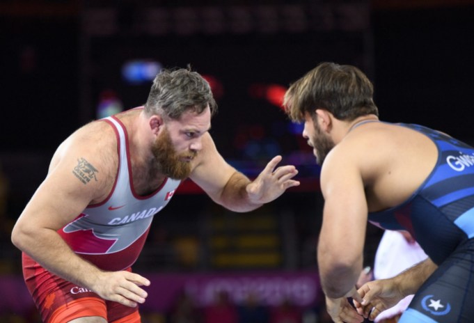 CJM_20190810_15 Korey Jarvis affronte l'Américain Nicholas Gwiazdowski en lutte libre chez les 125 kg aux Jeux panaméricains de Lima, au Pérou, le 10 août 2019. Photo : Christopher Morris/COC