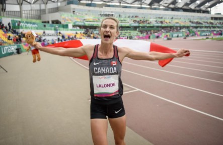 CJM_20190810_93 Geneviève Lalonde a remporté l'or et enregistré un nouveau record panaméricain au 3000 m steeple aux Jeux panaméricains de Lima, au Pérou, le 10 août 2019. Photo : Christopher Morris/COC
