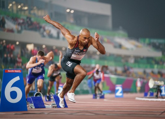 Damian Warner prends le départ du 400 m aux Jeux panaméricains de Lima 2019