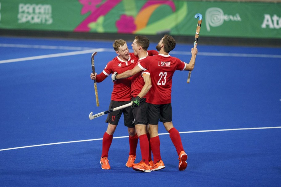 DGH_20190810_111 (1) Scott Tupper célèbre après avoir marqué contre l'Argentine lors de la finale de hockey sur gazon aux Jeux panaméricains de Lima, au Pérou, le 10 août 2019. Photo : Dave Holland/COC