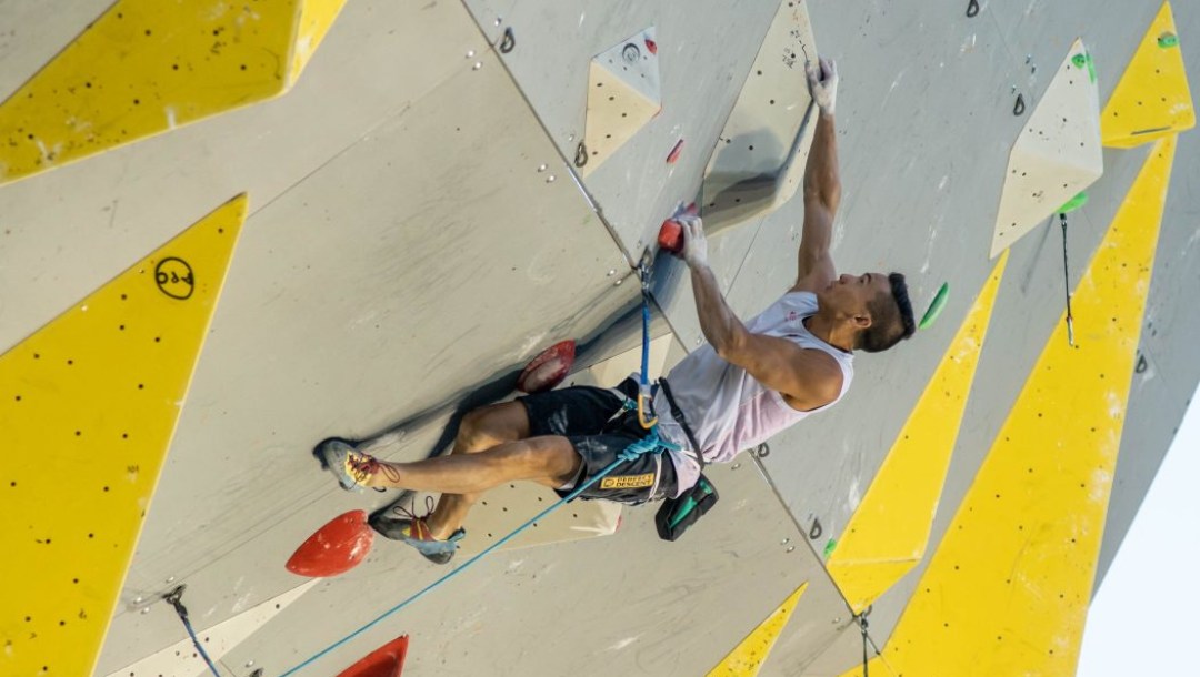 equipe-canada-sean-mccoll-escalade