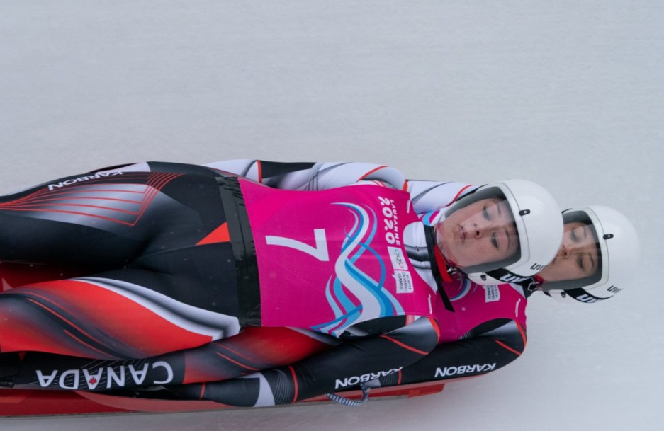 Caitlin et Natalie sur leur luge