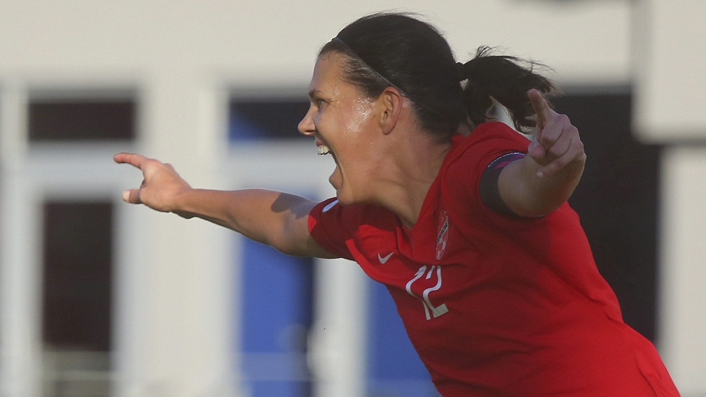 Comment les athlètes d’Équipe Canada ont réagi au but historique de Christine Sinclair