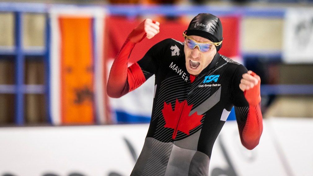 Longue piste : Ted-Jan Bloemen est champion du monde sur 5000 m, Graeme Fish 3e