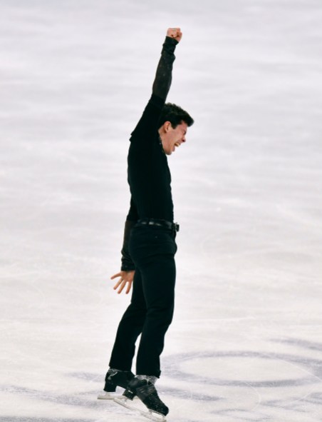 Keegan Messing Keegan Messing pendant une performance
