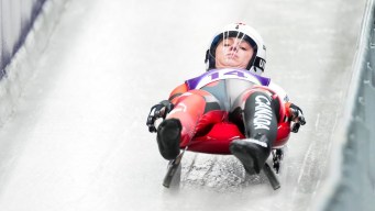 Trinity Ellis en action en luge.