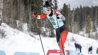 Olivia Bouffard-Nesbitt en action en ski de fond.