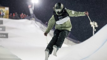 Rachael Karker en action en demi-lune.