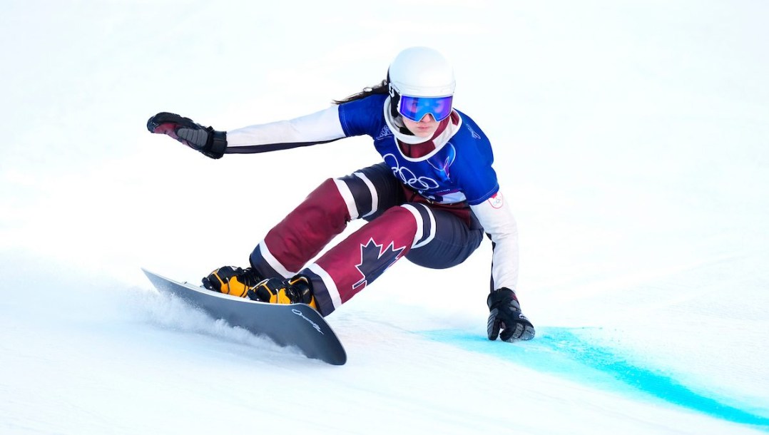 Kaylie Buck en action en snowboard.