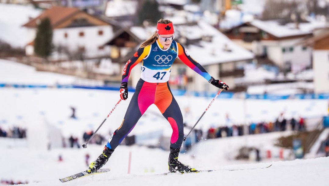 Jasmine Drolet en ski de fond.