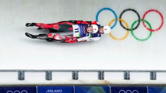 Kailey Allan en action en luge.