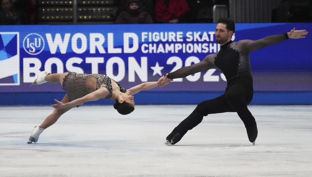 Maxime Deschamps et sa partenaire en action.