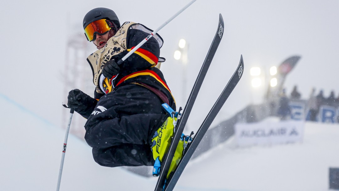 Dylan Marineau fait une figure.